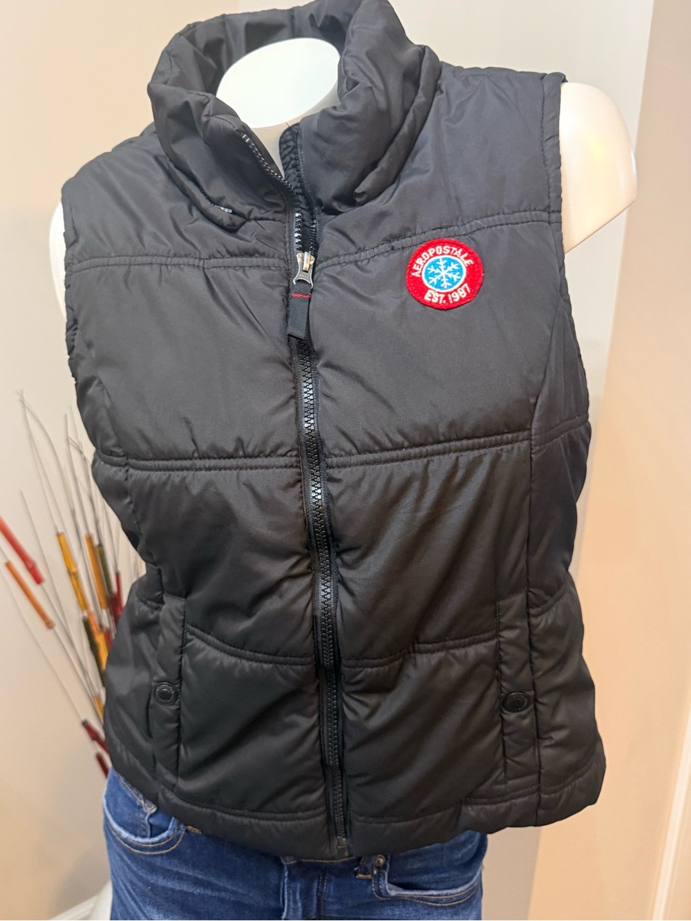 Aeropostale Puffer Vest Women Sz XL Retro outdoors Chest Logo Black Snap pockets
